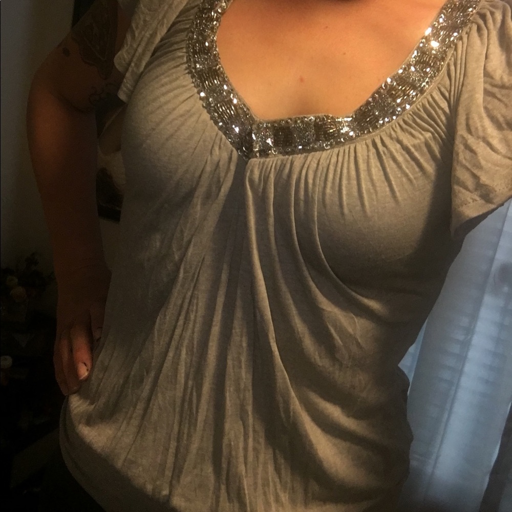 Gray Sparkle Like New Top